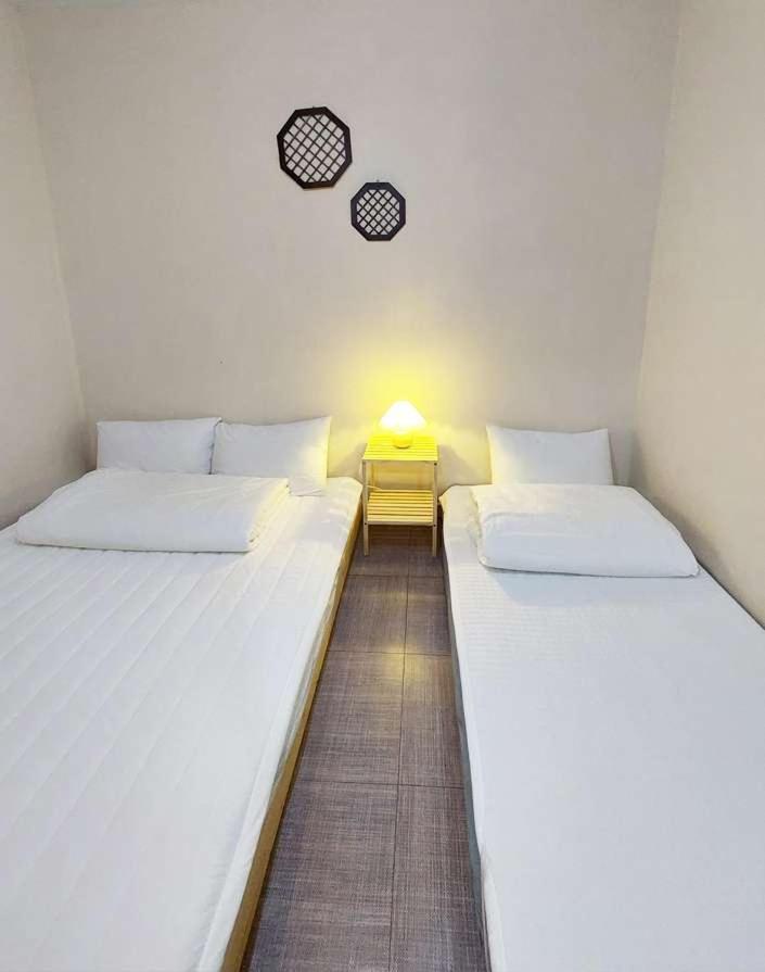 Blau Guesthouse Кьонджу Екстер'єр фото