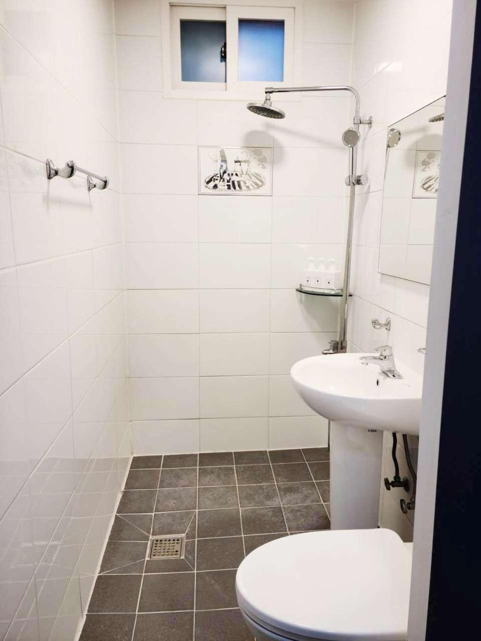 Blau Guesthouse Кьонджу Екстер'єр фото